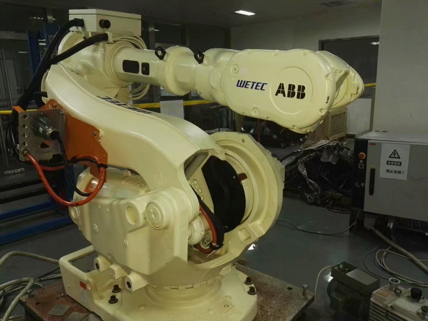 ABB机器人维修，保养