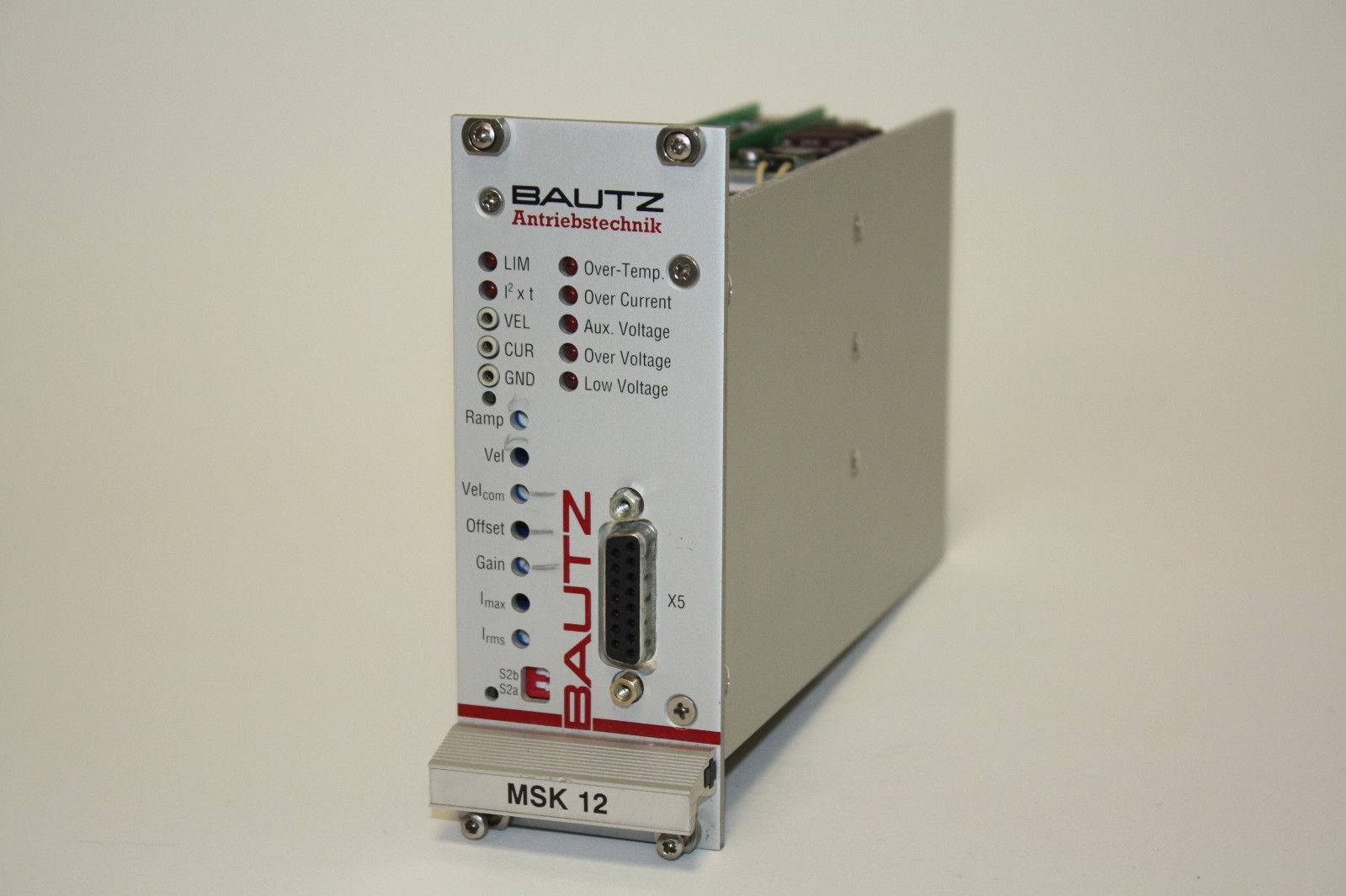 BAUTZ宝茨MDE12-12-001-AA 控制器维修