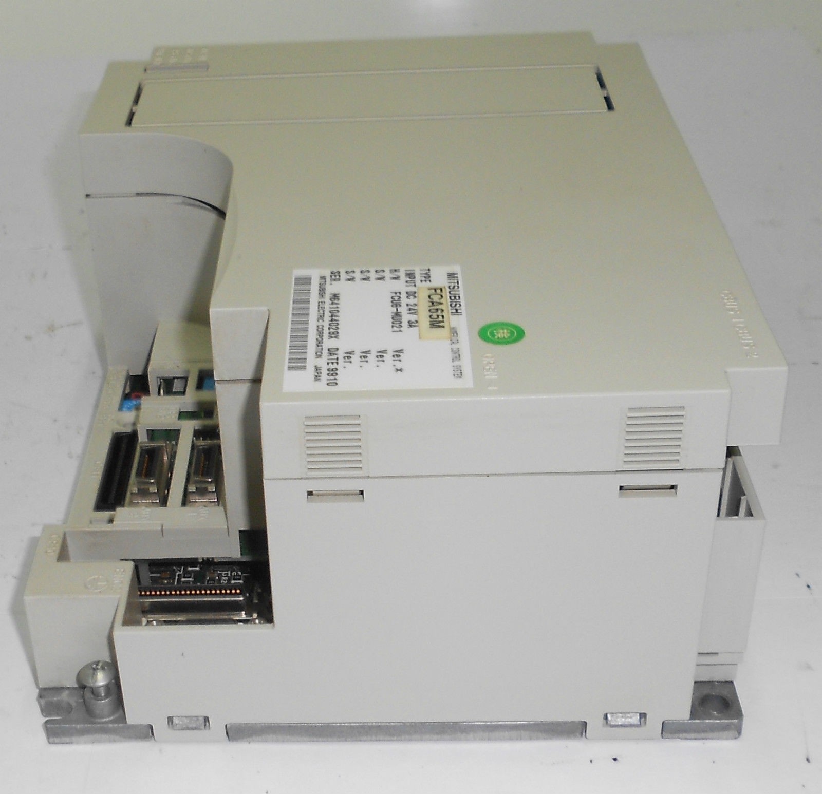 三菱CNC显示器维修 FCU6-DUT32 FCU6-DX210数控系统修理